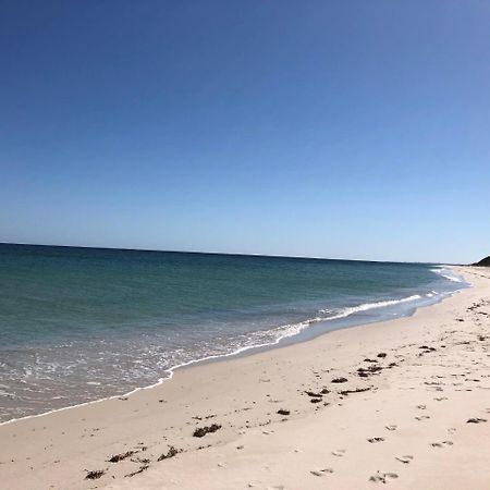 Peppermint Grove Beach Holiday Park Capel Exteriör bild